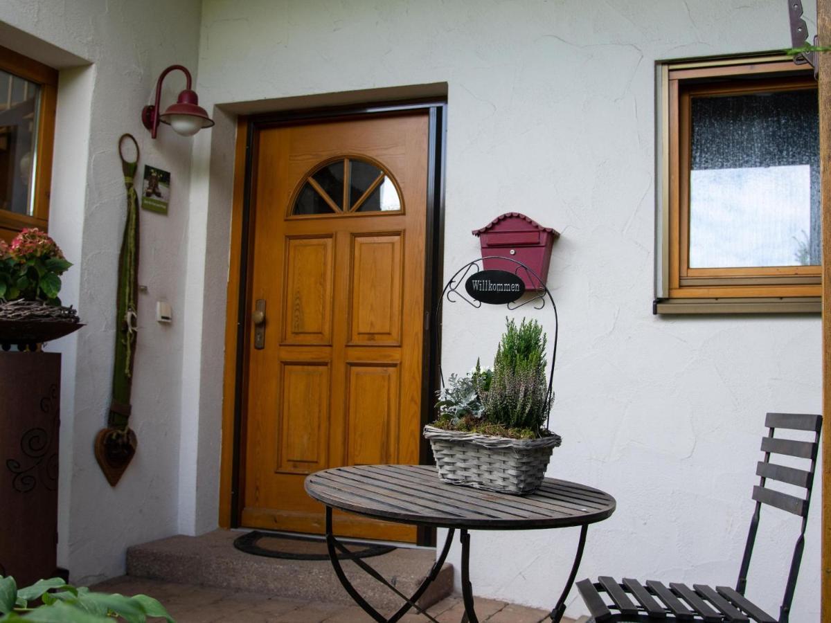 Gaestezimmer Am Hof Zwiefalten Экстерьер фото